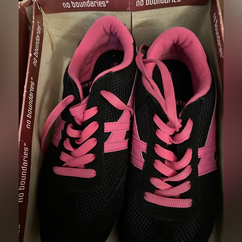 Wanted mesh and suede sneakers. Throwback